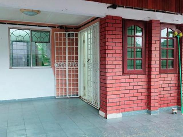 1Storey Intermediate House For Sale Salak Tinggi Sepang
