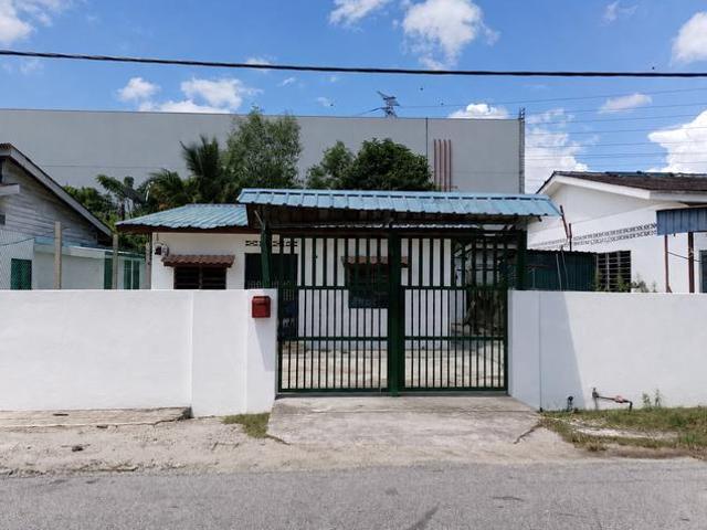 1storey Lot house Near AUTO CITY