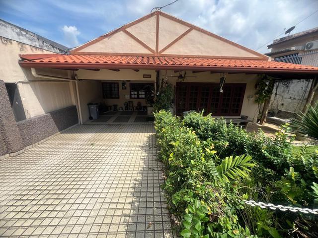 1storey SEMI D Split Level Taman Bukit Kaya Seremban towntoll