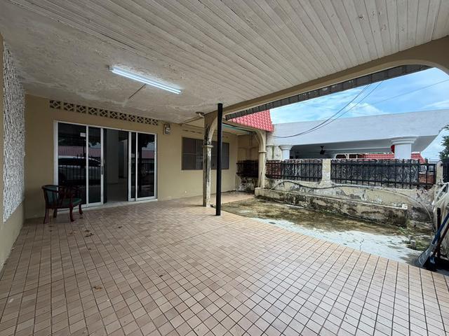 1Storey Terrace at Bukit Beruang Melaka Fully Extended