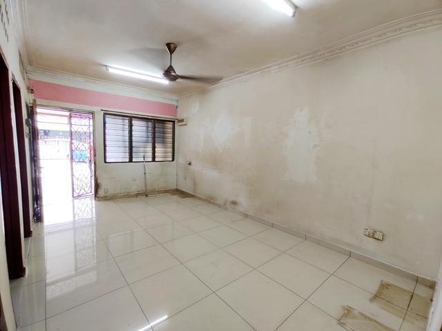 1storey Terrace House 3 rooms 24x60 Jalan Helang Laut Kepong Baru