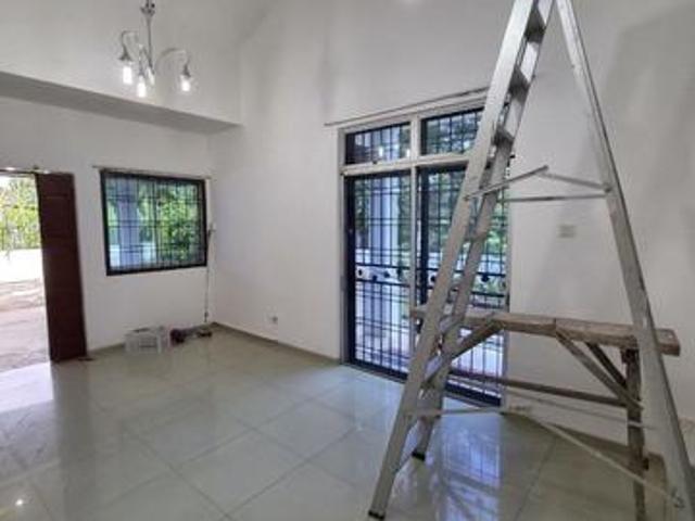 1storey terraced corner lot nusa bestari 2 skudai good in condition