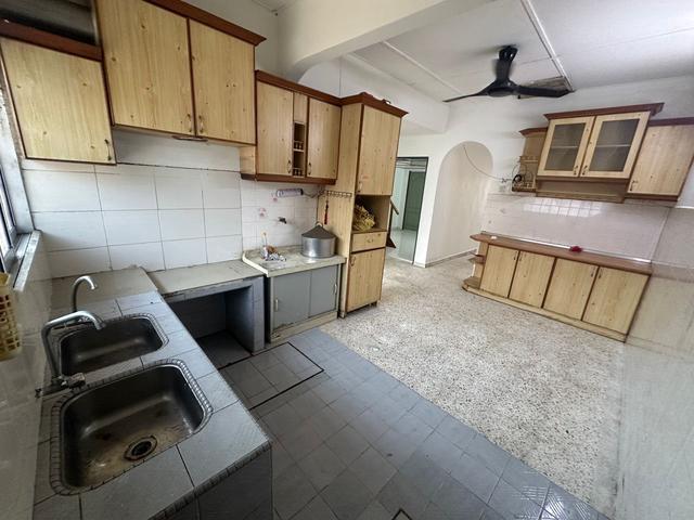 1Tingkat Rumah Rantau Panjang Jalan Kapar Batu 3 Freehold Nego