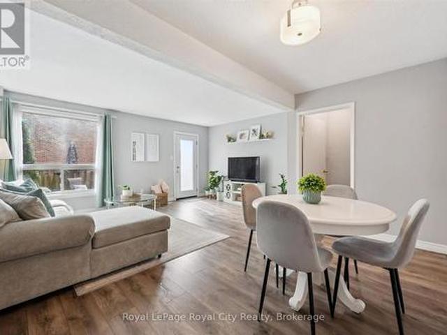 23 41 Rhonda Road, Guelph Willow West/Sugarbush/West Acres, ON, N1H 6H1 townhouse for sale | Listing ID X13170 | Royal LePage