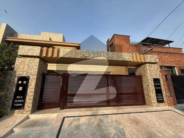 23.5 Marla House For Sale In A Block 60 Feet Front Facing 2 Kanal Main Ki Back