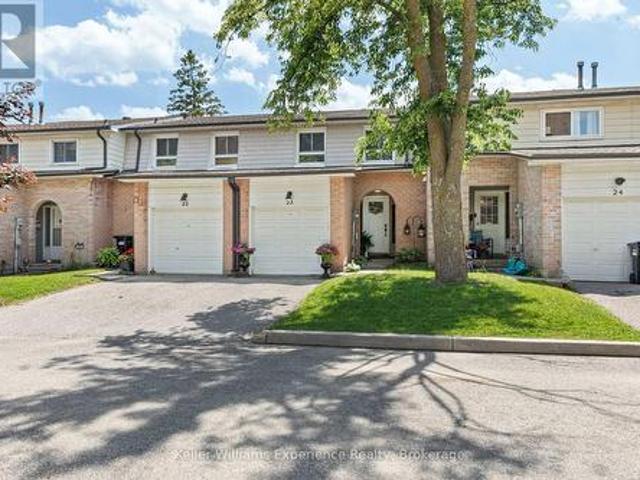 23 2 Bernick Drive, Barrie Grove East, ON, L4M 5K4 townhouse for sale | Listing ID S13587 | Royal LePage