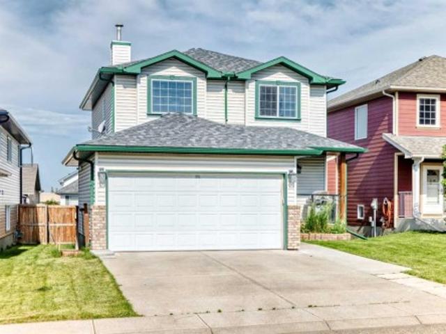23 Thornbird Way Se, Airdrie, AB, T4A 2C3 house for sale | Listing ID A2331 | Royal LePage