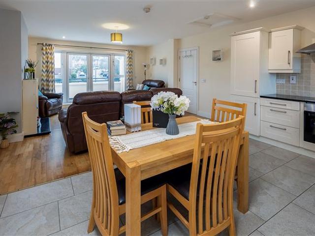 23 The Close, Harbour Heights, Passage West, Cork Cronin Wall Properties 4840 MyHome. Ie Residential