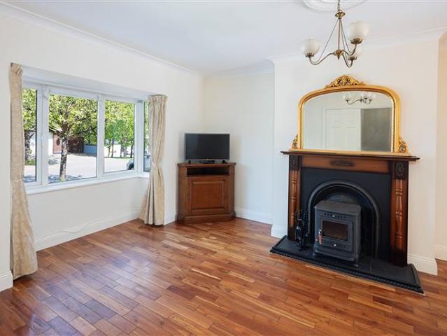 23 The Peatlands, Broomfield Village, Midleton, Co. Cork Sherry FitzGerald O'Donovan Midleton 4927 MyHome. Ie Residential