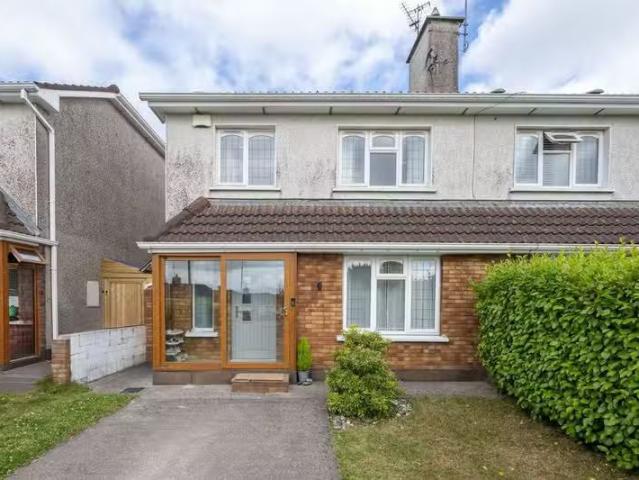 23 The Pines, Bridgemount, Carrigaline, Co. Cork, P43X718 is f.