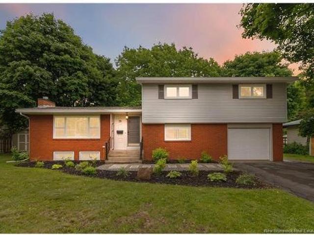 23 Vista Dr, Moncton, NB, E1A 4L6 house for sale | Listing ID NB141973 | Royal LePage