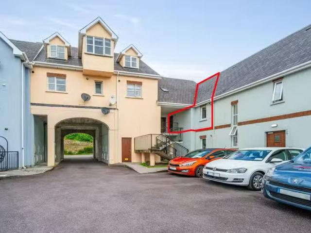 23 An Bruach, Halfway, Ballinhassig, Co. Cork, T12P038 is for.