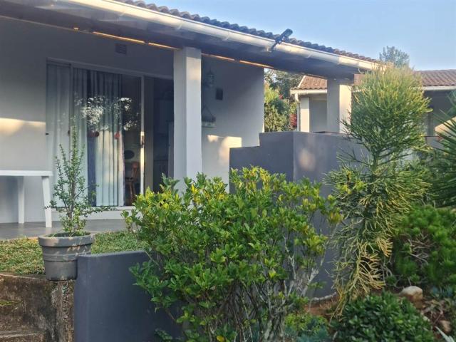 23 Bedroom House in Glenmore