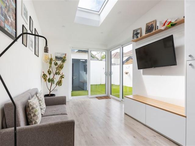 23 Beechdale Lawn, Ballycullen, Dublin 24 Sherry FitzGerald Templeogue 4942 MyHome. Ie Residential