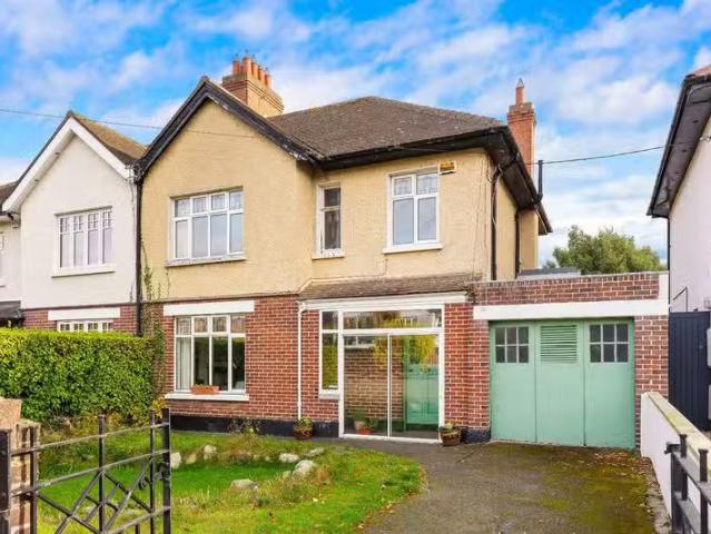 23 Butterfield Park, Rathfarnham, Dublin 14, D14R897 is for sale