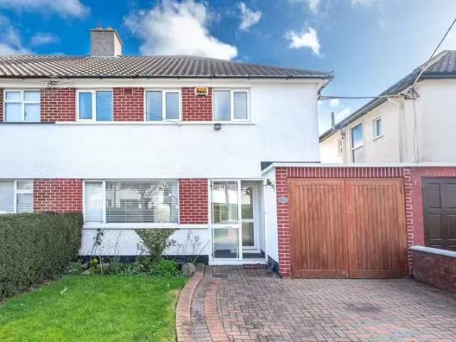 23 College Park, Terenure, Terenure, Dublin 6, D6WA004 is for.