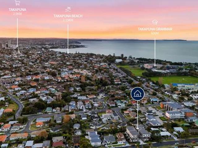 2/3 Corrella Road, Belmont, North Shore City