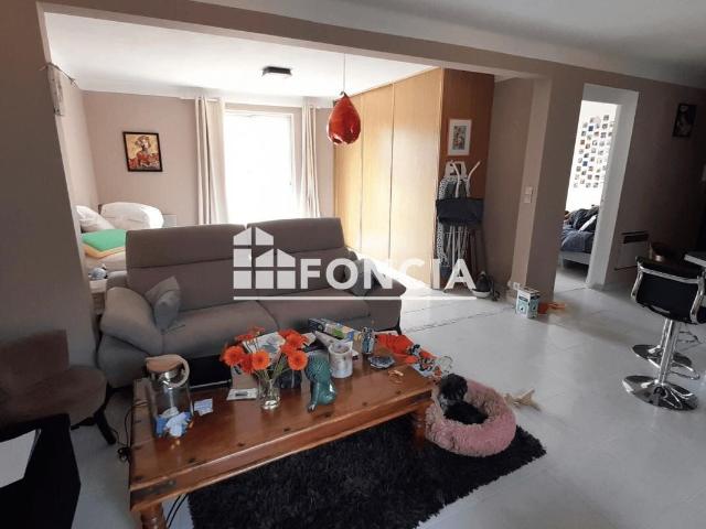 2/3 DERNIER ETAGE CAVE & GARAGE