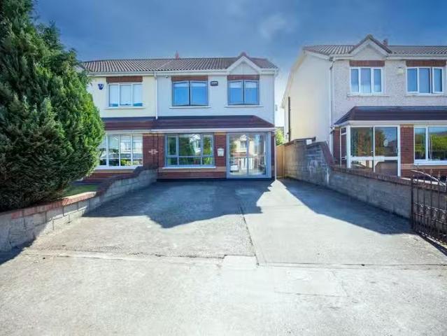 23 Earlsfort Vale, Lucan, Lucan, Co. Dublin, K78E771 is for s.