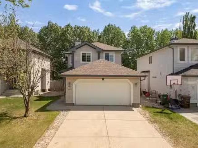 23 English Way, St. Albert, AB, T8N 7G6 house for sale List.