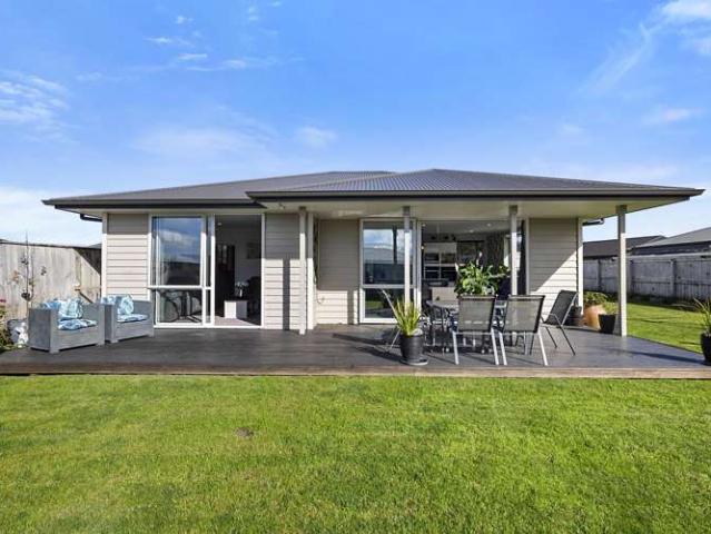23 Estate Grove, Inglewood, New Plymouth