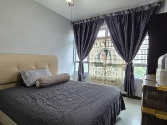 23 Ghim Moh Link HDB Apartment For Sale, $900,000, 3 Bed 2 Bath 1,000 sqft $900.00 psf