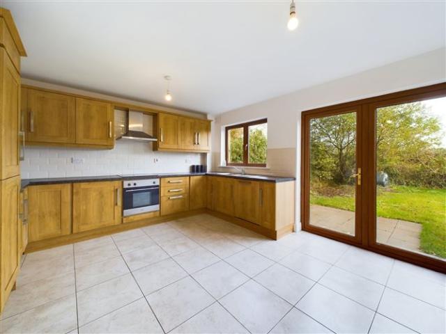 23 Heather Park, Pairc Na Gloine, Kenmare, Co. Kerry DNG Timothy O'Sullivan 4853 MyHome. Ie Residential
