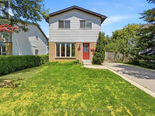 23 Heatherdale Place, Hamilton, ON, L9C 6K7 house for sale | Listing ID X13601 | Royal LePage