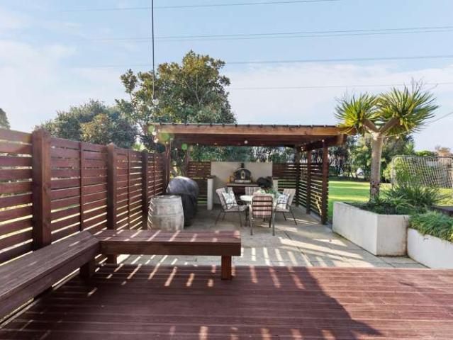 23 Heta Road, Highlands Park, New Plymouth