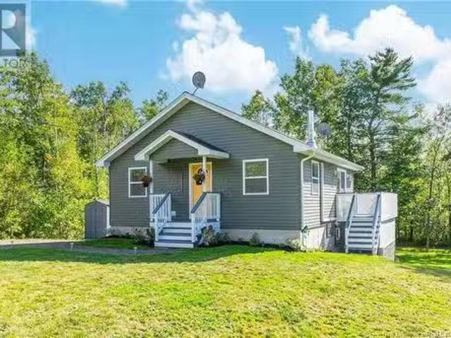 23 Holland Lane, Cambridge Narrows, NB, E4C 4P8 house for sa.