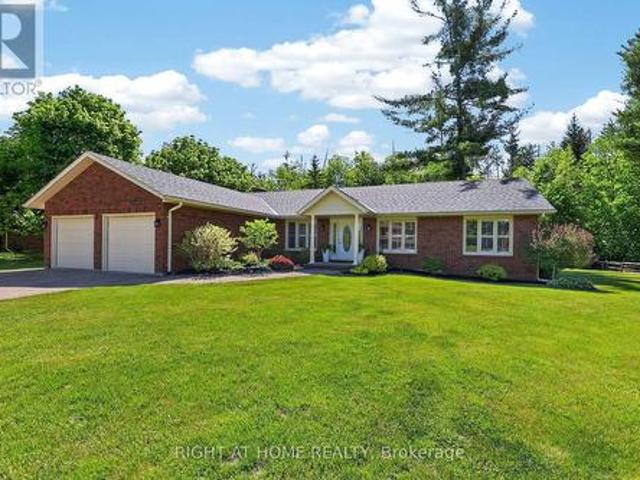23 Holloway Lane, Springwater, ON, L9X 0M7 house for sale | Listing ID S13242 | Royal LePage