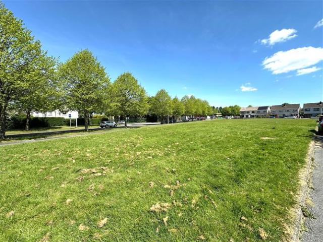 23 Huntstown Green, Mulhuddart, Dublin 15 Ray Cooke Auctioneers Finglas 4927 MyHome. Ie Residential
