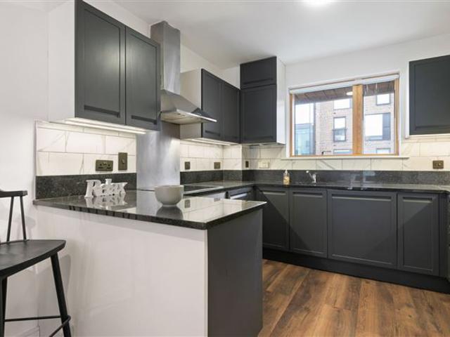 23 Ivory Building, Hanover Street East, Grand Canal, Dublin 2 DNG Central 4907 MyHome. Ie Residential