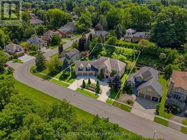 23 Jack Poole Drive, Woodstock North, ON, N4S 8V9 Luxury House for sale | Listing ID X13666 | Royal LePage Carriage Trade Luxury Properties