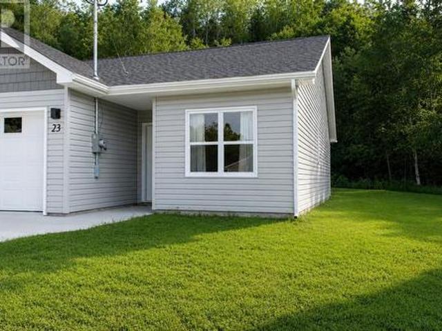 23 Jenifer Cres, New Minas, NS, B4N 0H7 house for sale | Listing ID 202617 | Royal LePage
