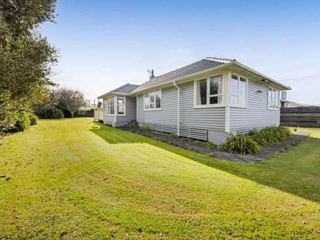 23 Kauae Street, Manaia, South Taranaki