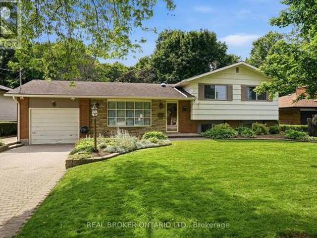 23 Kings Grant Road, St. Catharines Lakeshore, ON, L2N 2S1 house for sale | Listing ID X13508 | Royal LePage