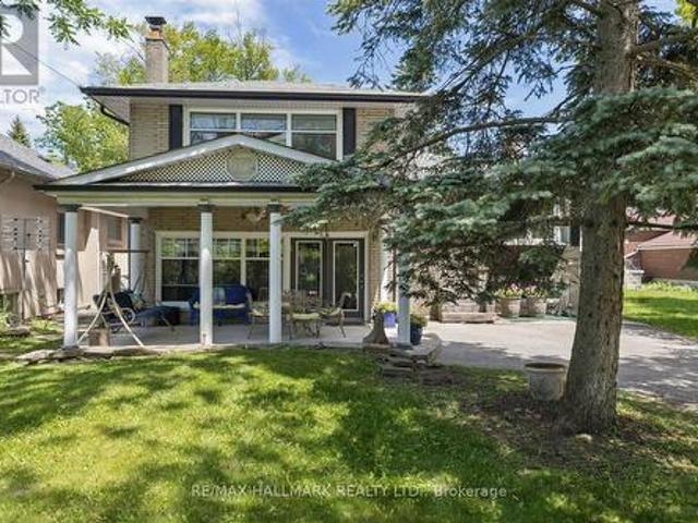 23 Larwood Boulevard, Toronto, ON, M1M 2M6 house for sale | Listing ID E13449 | Royal LePage