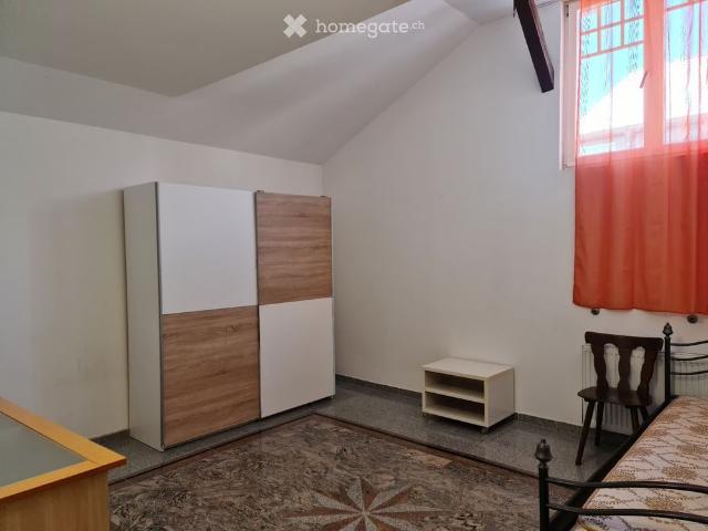 23 m²