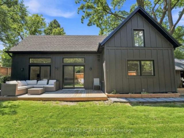 23 Mark Street, Aurora, ON, L4G 1L4 house for lease | Listing ID N13674 | Royal LePage