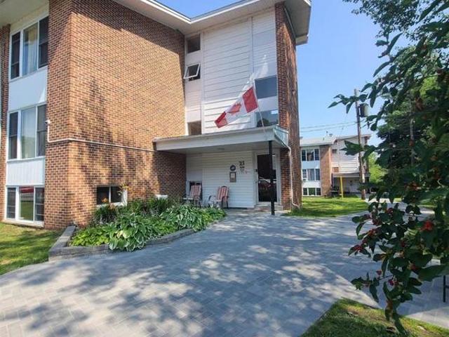 23 Mississauga AVE # 4