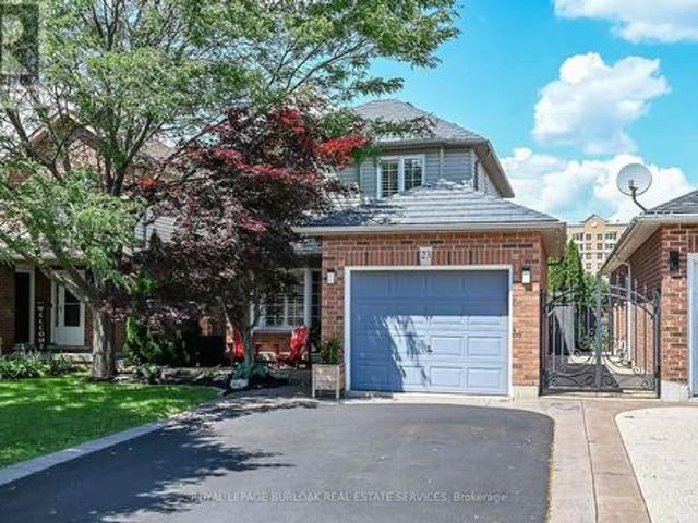 23 Morgante Court, Hamilton, ON, L9B 2W9 house for sale | Listing ID X13545 | Royal LePage