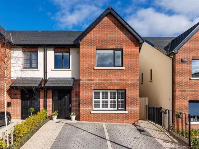 23 Oak Park, Malahide, Co. Dublin