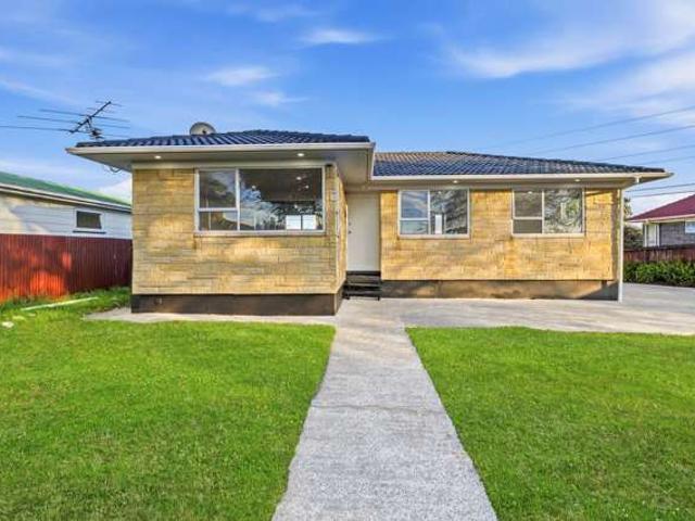 23 Palermo Place, Clover Park, Manukau City