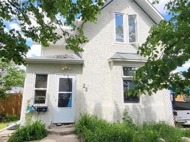 23 Princess Avenue E, Brandon, MB, R7A 1R8 house for sale | Listing ID 202614 | Royal LePage