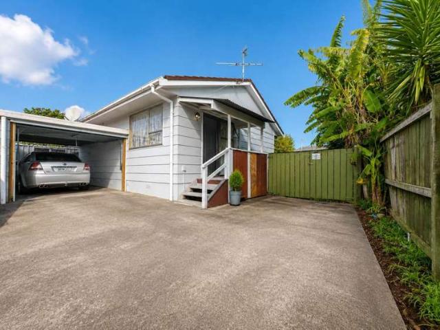 2/3 Ririno Place, Manurewa, Manukau City