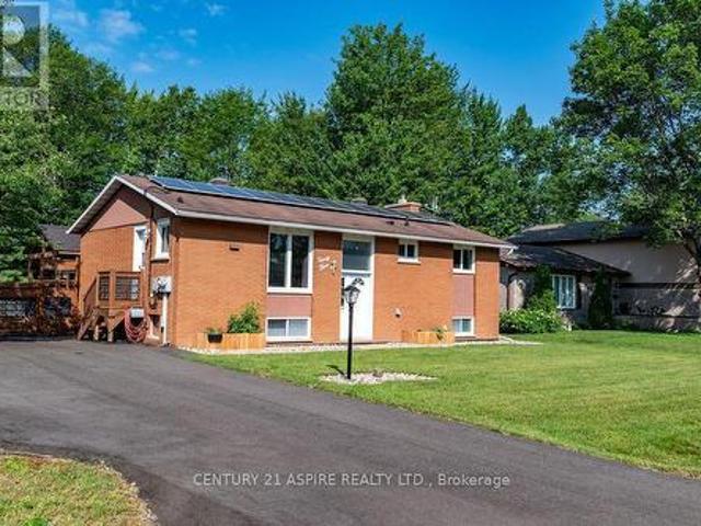 23 Roy Street, Petawawa, ON, K8H 3A5 house for sale | Listing ID X13555 | Royal LePage