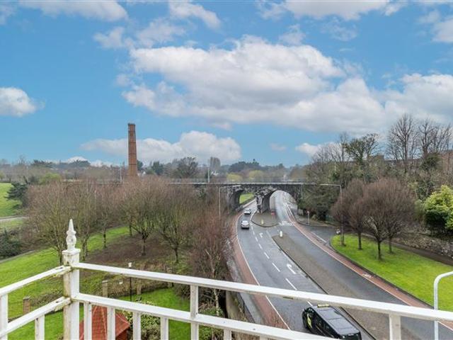 23 Shanagarry, Milltown, Dublin 6 P J O'Dwyer & Company 4788 MyHome. Ie Residential
