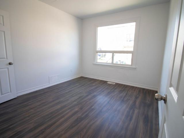 23 St. Patrick St, St. Catharines 3 Bedroom Main Unit