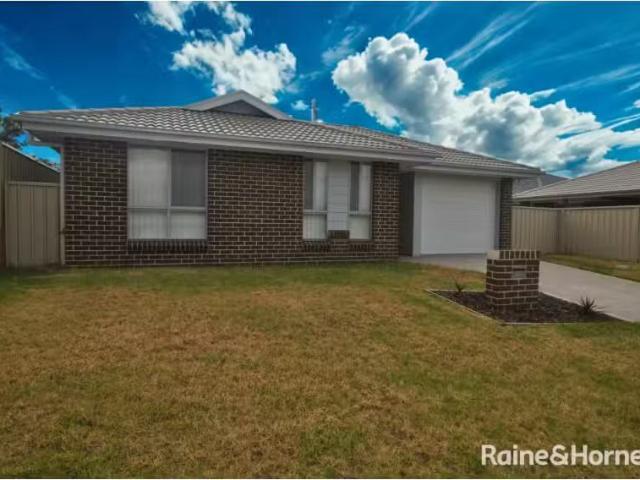 23A Sugarwood Road, WORRIGEE Apartment for rent Listed by Sar.